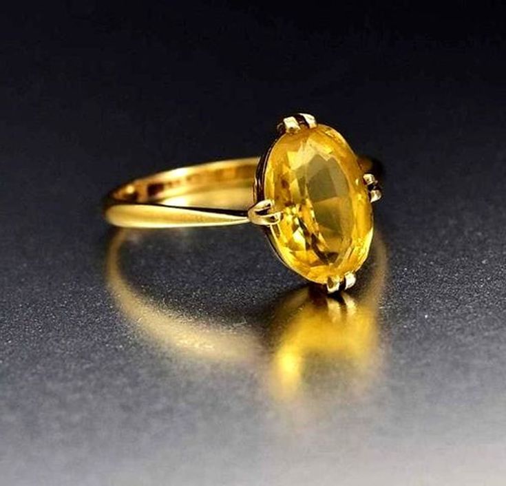 Yellow Sapphire (Pukhraj):